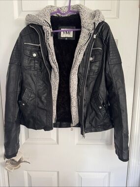 YMI Women’s Motto Pleather Jacket with Fur Lining and Hood - EUC!!!